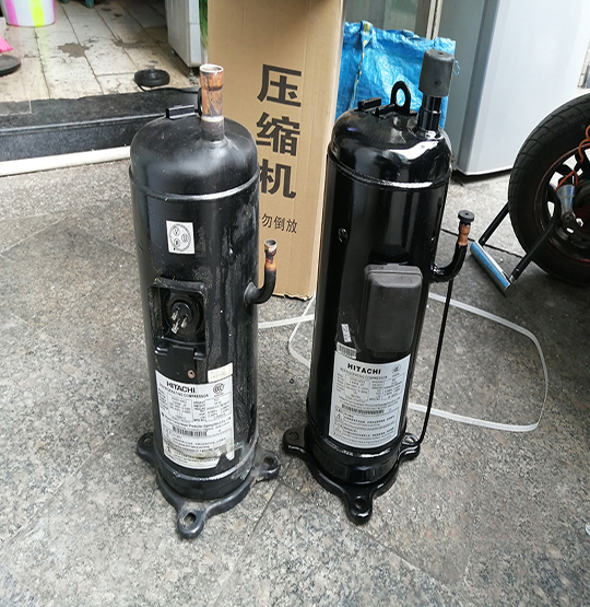 比如中央空调压缩机的更换维修